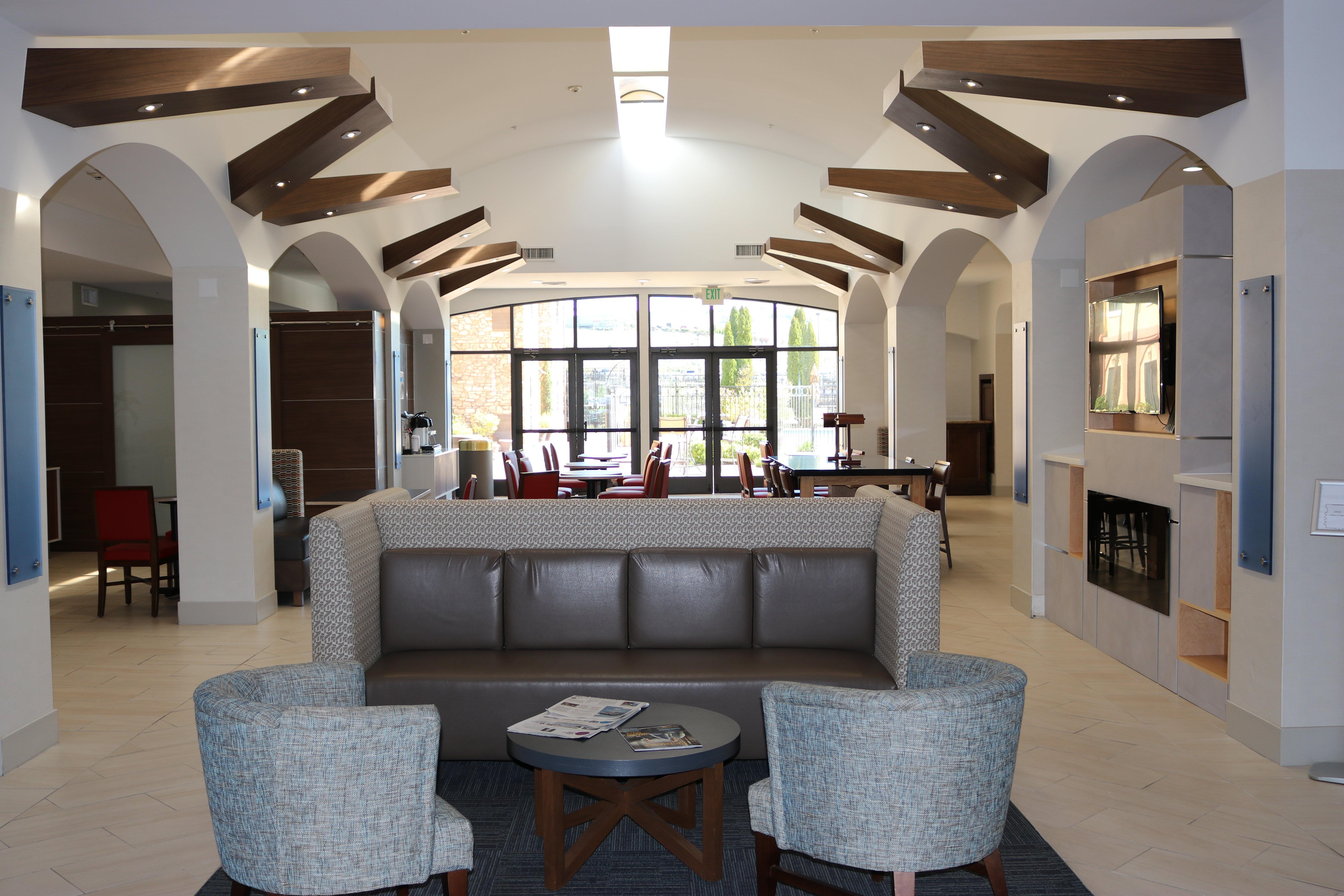 Holiday Inn Express Hotel & Suites El Dorado Hills By Ihg Exteriér fotografie